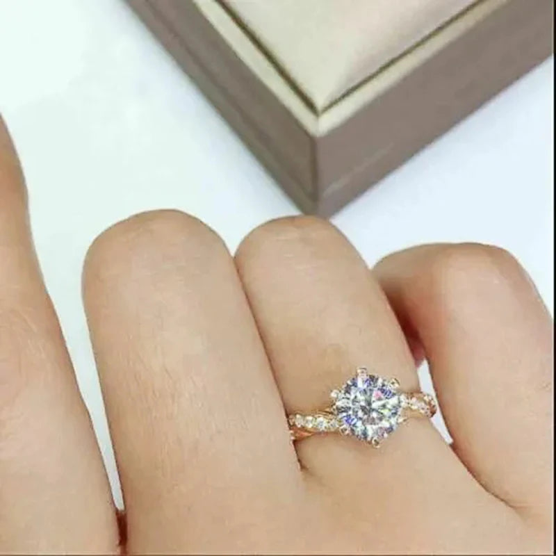 Luxury Gold Zircon Ring